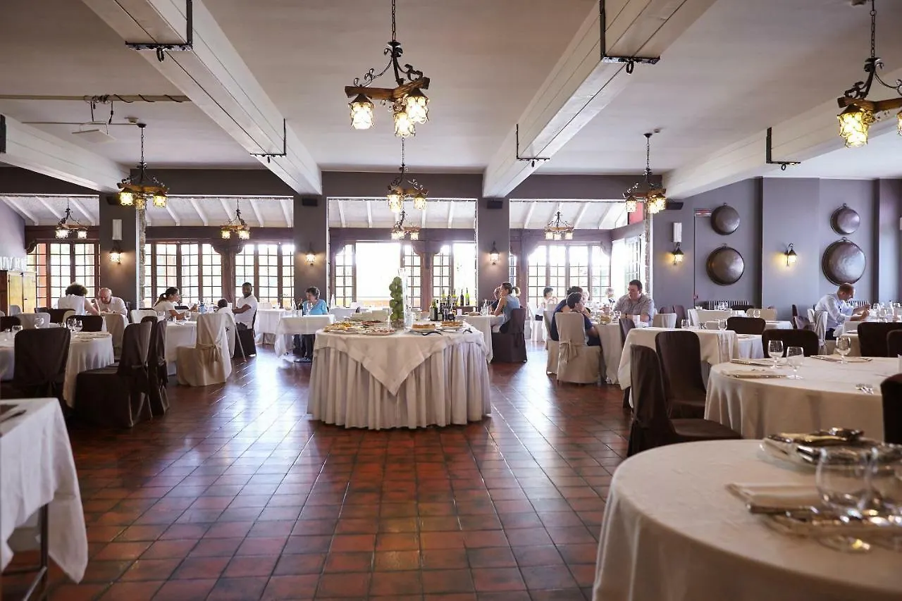 Lo Chalet Castione della Presolana Hotel