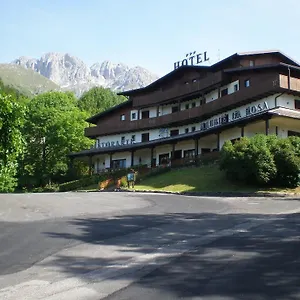 La Rosa Hotel