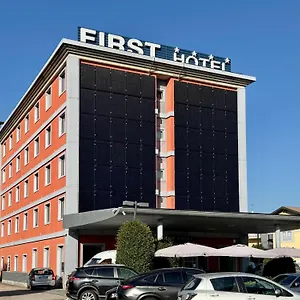 Hotell First Malpensa