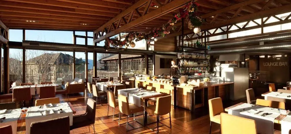 Lo Chalet Castione della Presolana Hotell