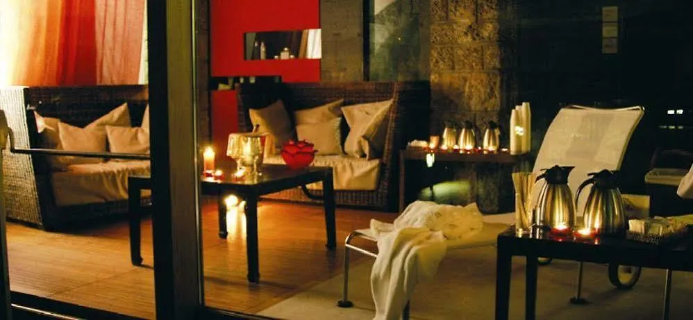 Lo Chalet Castione della Presolana Hotell
